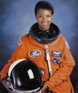 Dr._Mae_C._Jemison_First_African-American_Woman_in_Space_-_GPN-2004-00020-855x1024